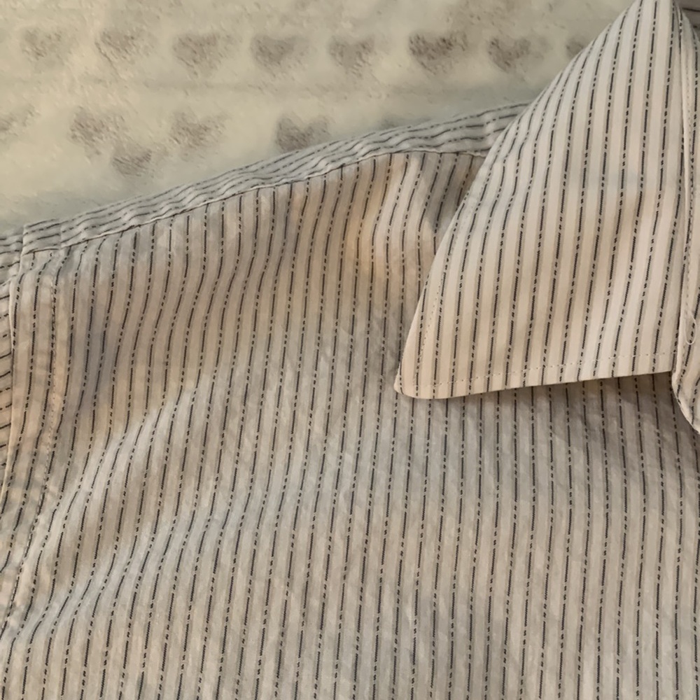 Perry Ellis Button-Down - Picture 3 of 3